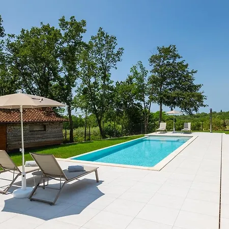 Vv San Giovanni By Istrialux Villa Majkusi