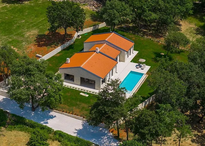 Vv San Giovanni By Istrialux Villa Majkusi